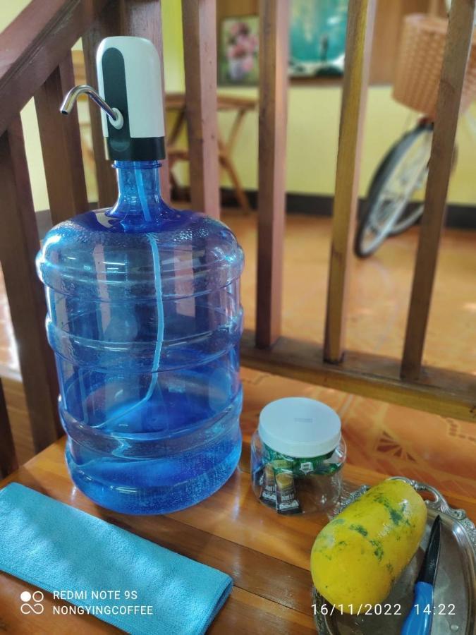 Chanmuang Guesthouse 湄宏颂 外观 照片